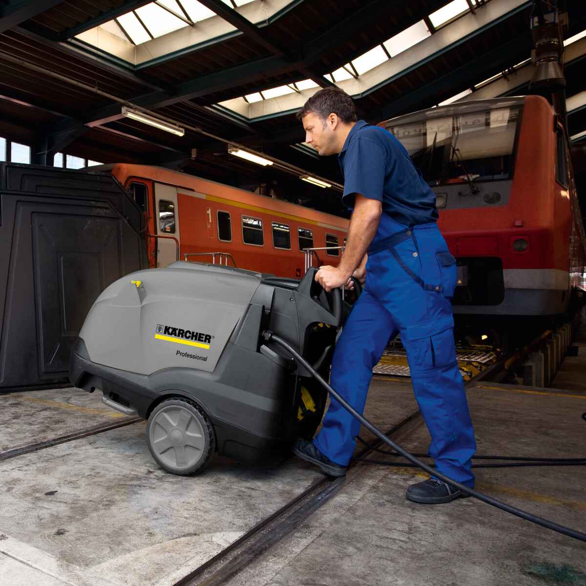Hidrolavadora de agua caliente HDS E3.3/25-4 30000W 175Bar Karcher 1.030 902.0 4 Hidrolavadora de agua caliente HDS E3.3/25-4 30000W 175Bar Karcher - Imagen 4