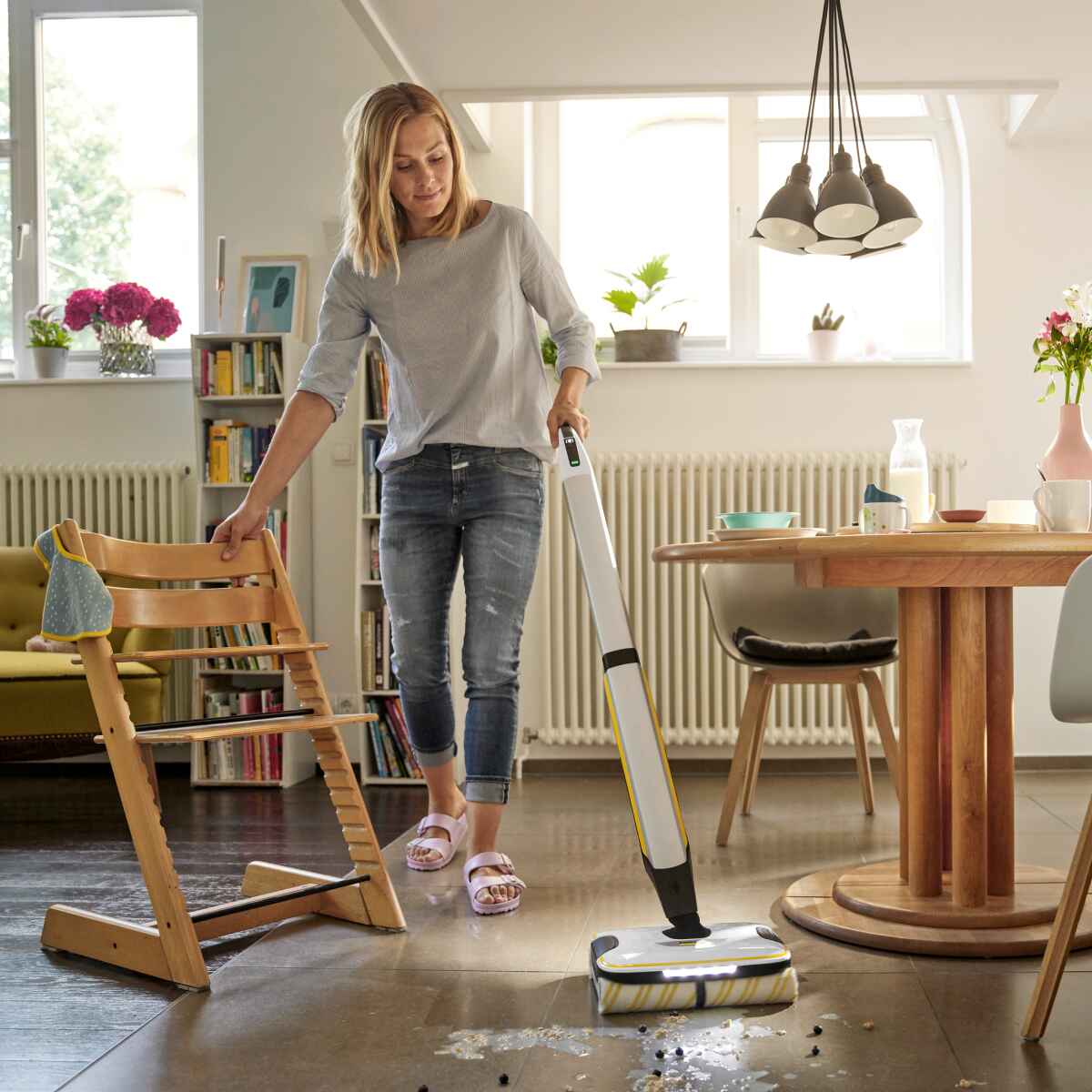 Fregadora de pisos FC7 a batería Karcher 1.055 701.0 7 Fregadora de pisos FC7 a batería Karcher - Imagen 7