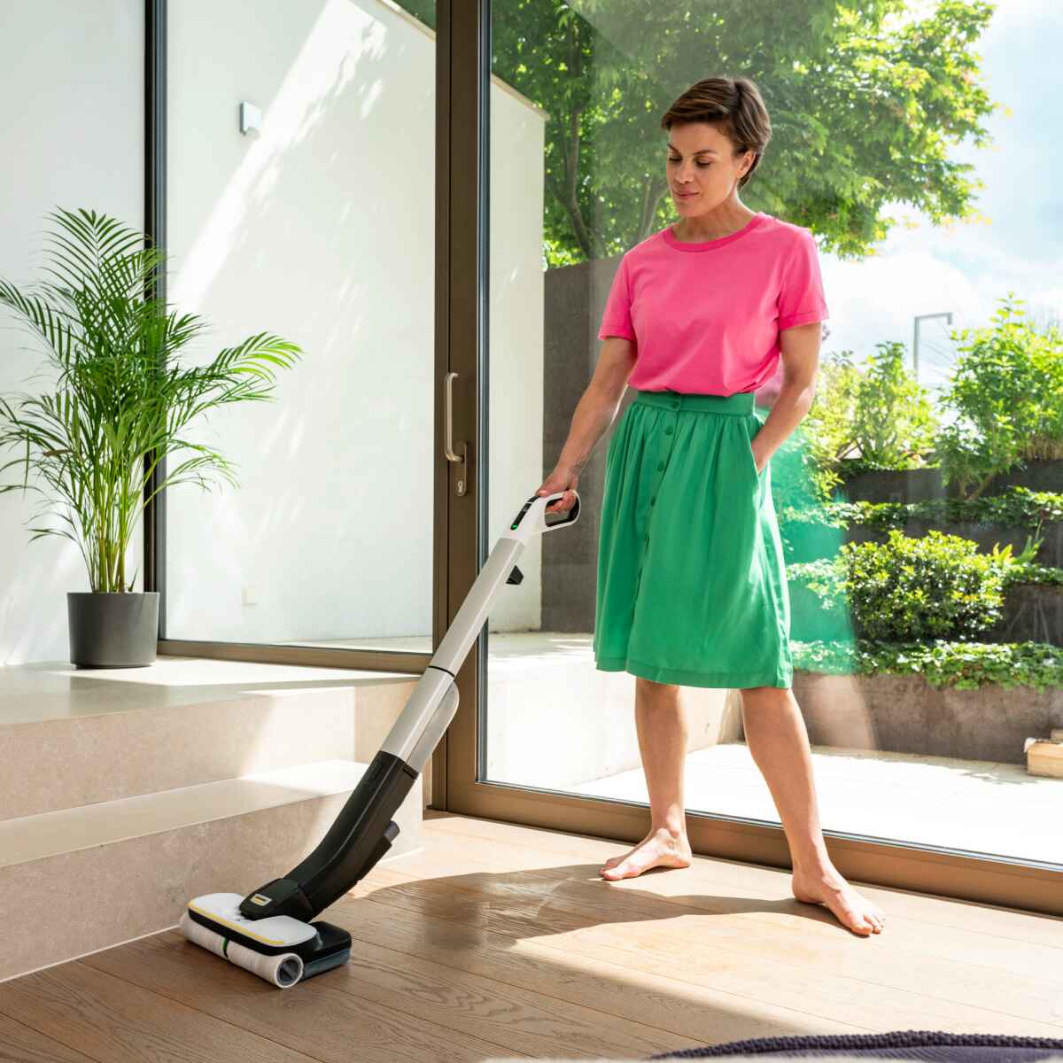 Fregadora de pisos FC4-4 a batería Karcher 1.056 400.0 4 Fregadora de pisos FC4-4 a batería Karcher - Imagen 4