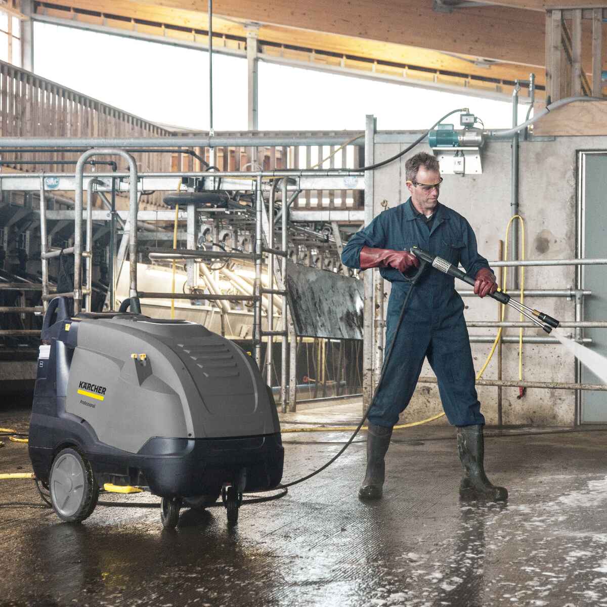 Hidrolavadora de agua caliente HDS12/18-4 8400W 180Bar Karcher 1.071 955.0 2 Hidrolavadora de agua caliente HDS12/18-4 8400W 180Bar Karcher - Imagen 2