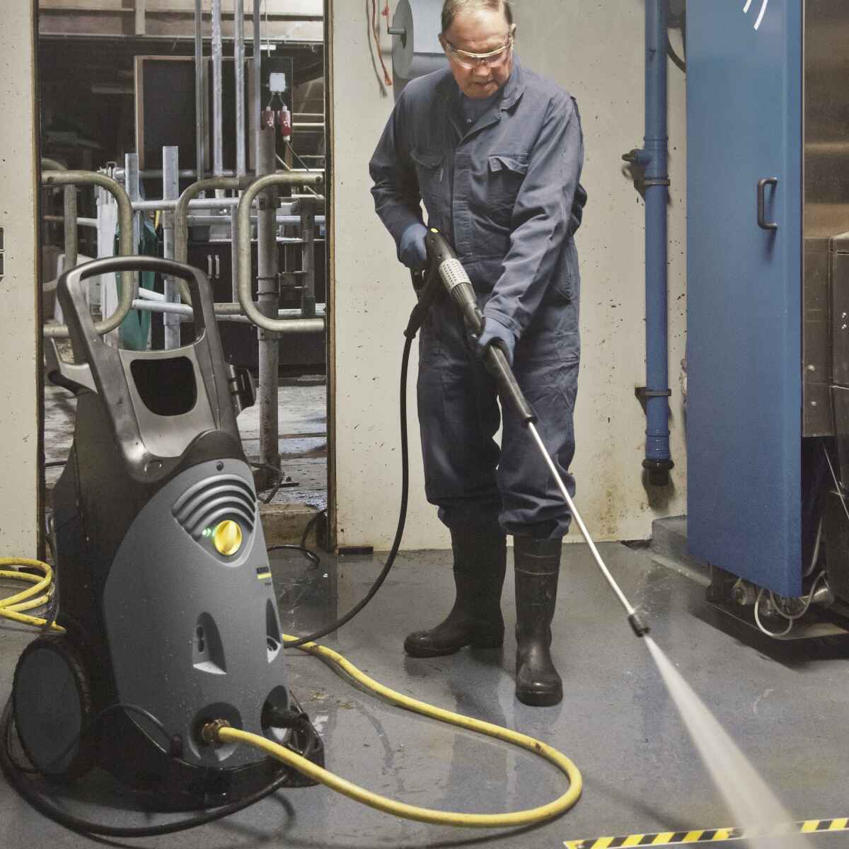 Hidrolavadora de agua fria HD4.5/32-4 7500W 220Bar Karcher 1.286 909.0 3 Hidrolavadora de agua fria HD4.5/32-4 7500W 220Bar Karcher - Imagen 3