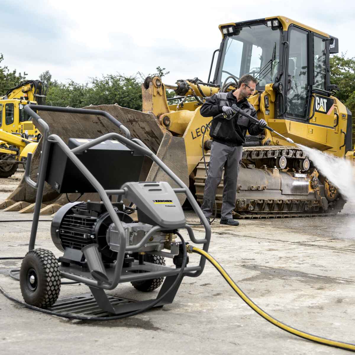 Hidrolavadora cage HD13/35-4 1500W 350Bar Karcher 1.367 155.0 3 Hidrolavadora cage HD13/35-4 1500W 350Bar Karcher - Imagen 3