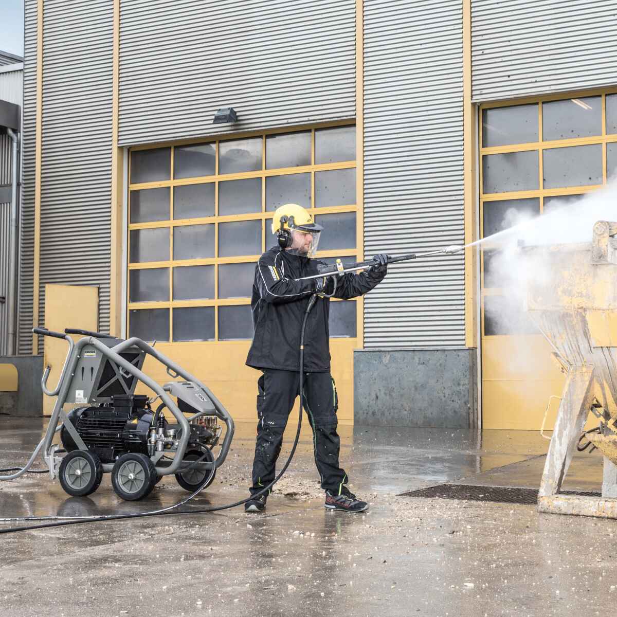 Hidrolavadora cage HD18/50-4 3000W 500Bar Karcher 1.367 162.0 2 Hidrolavadora cage HD18/50-4 3000W 500Bar Karcher - Imagen 2