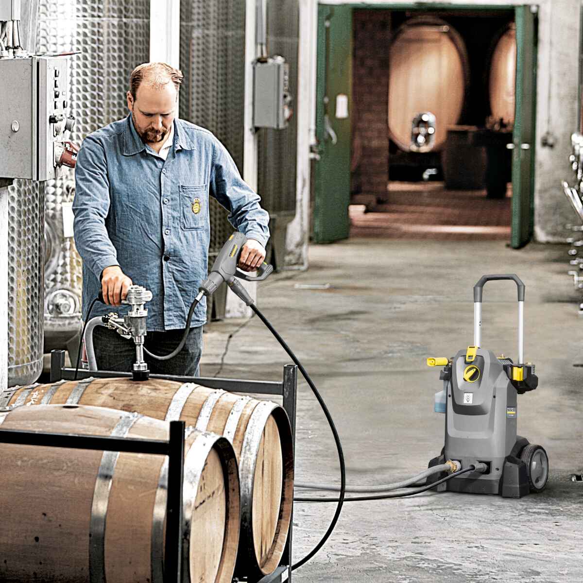 Hidrolavadora de agua fria HD8/18-4 4600W 180Bar Karcher 1.524 975.0 3 Hidrolavadora de agua fria HD8/18-4 4600W 180Bar Karcher - Imagen 3