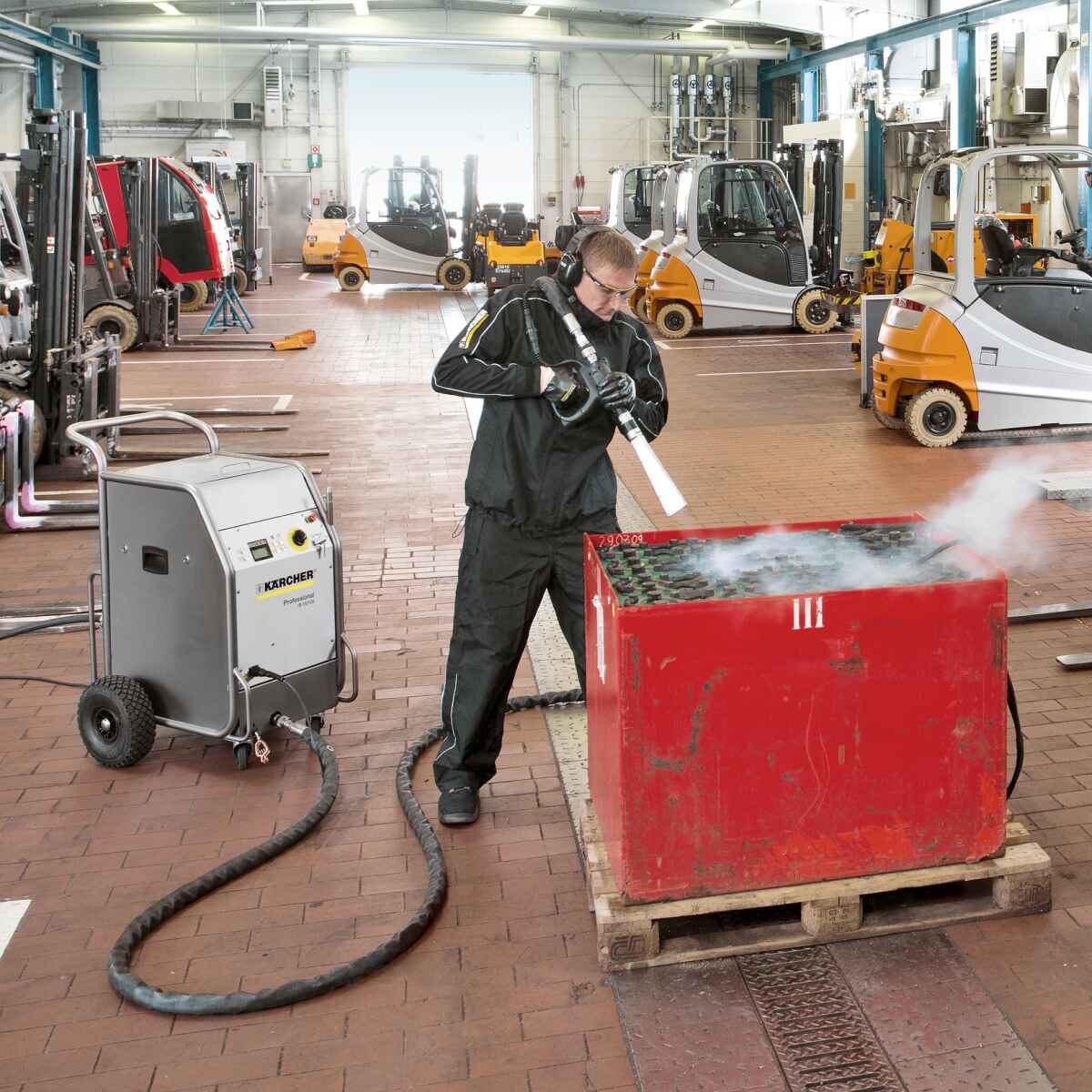 Limpieza con hielo seco IB15/120 600W Karcher 1.574 104.0 3 Limpieza con hielo seco IB15/120 600W Karcher - Imagen 3