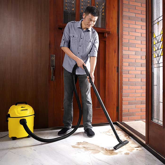 Aspiradora de polvo y agua WD1 1200W 15L Karcher 9398 9260 8 1 14ba64f2 fc91 44be 8a87 113bc924d906 Aspiradora de polvo y agua WD1 1200W 15L Karcher - Imagen 8