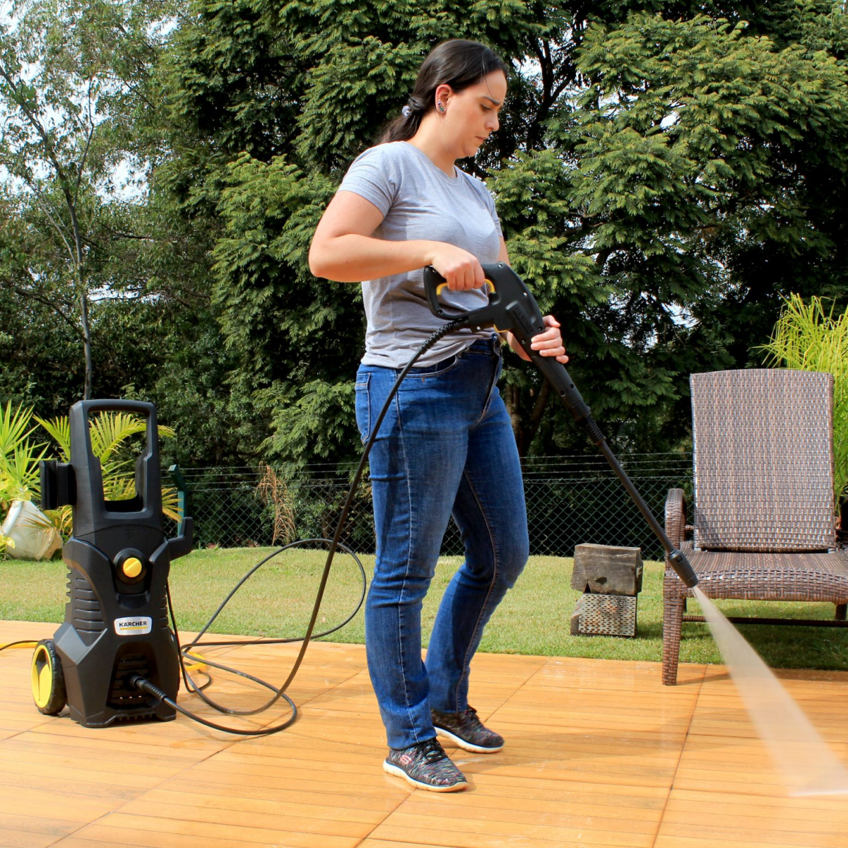 Hidrolavadora K5 1900W 145Bar Karcher foto en uso 5 3 0f9bdce8 8905 4010 99d1 d317ea483170 Hidrolavadora K5 1900W 145Bar Karcher - Imagen 8